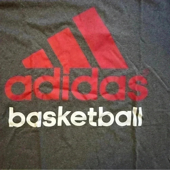 Adidas basketball T-shirt - Picture 1 of 3
